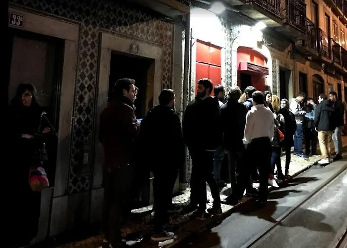 Flh Sao Bento With Balcony 리스본